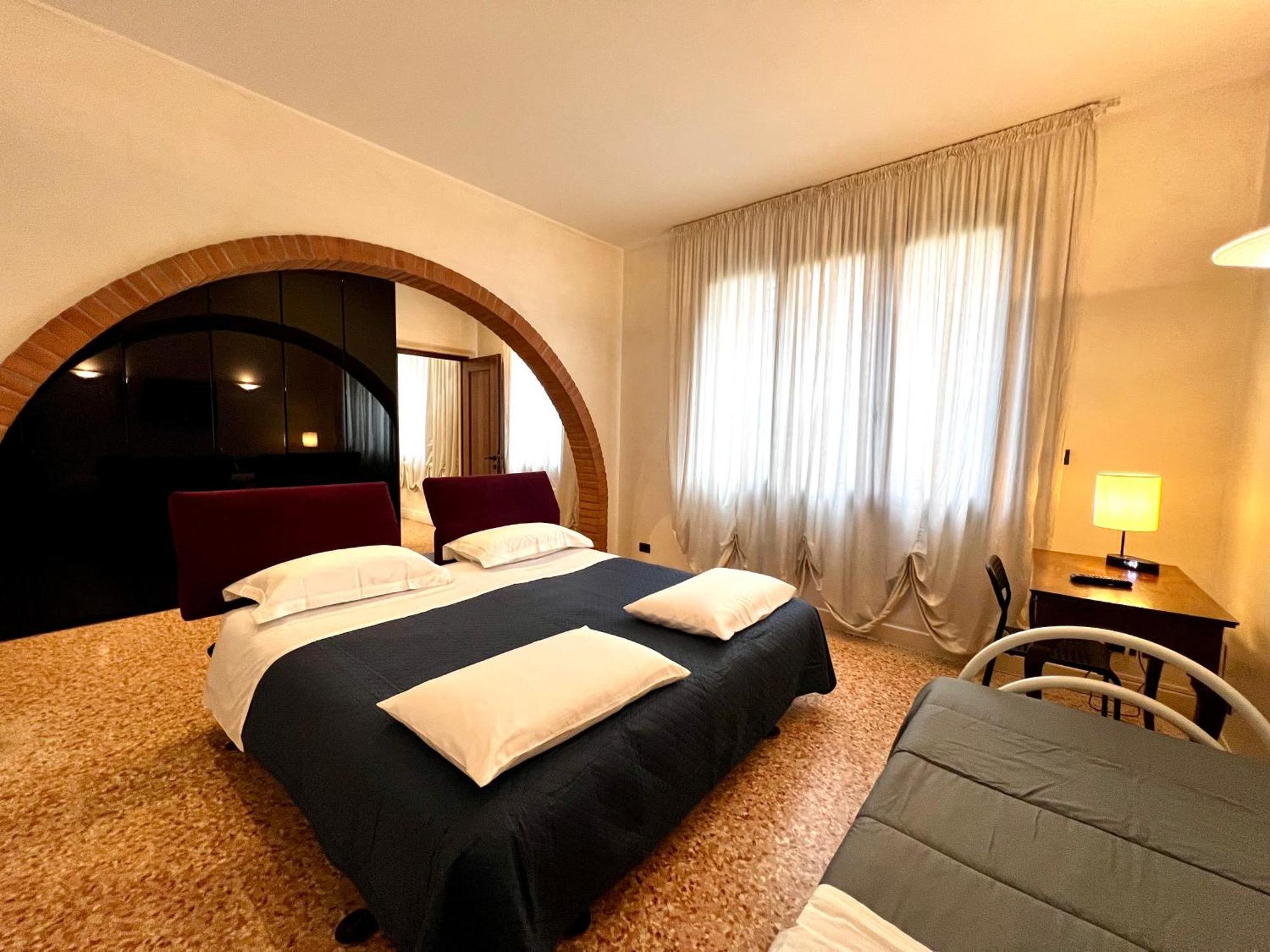 Hotel Locazione Turistica Joyful Padova Esterno foto