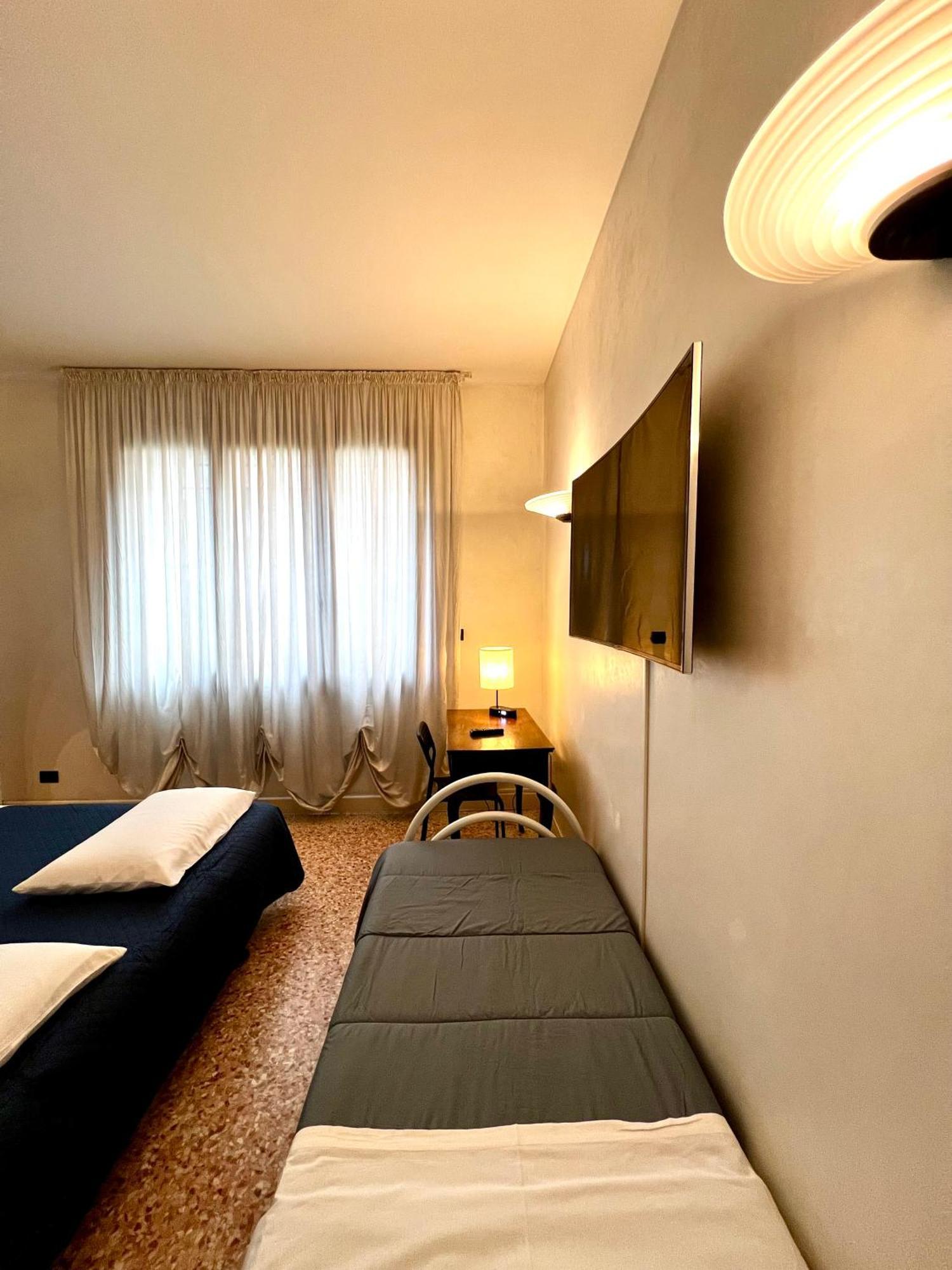 Hotel Locazione Turistica Joyful Padova Esterno foto