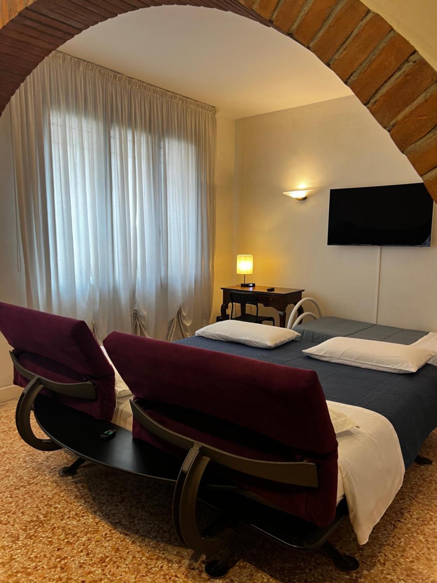 Hotel Locazione Turistica Joyful Padova Esterno foto