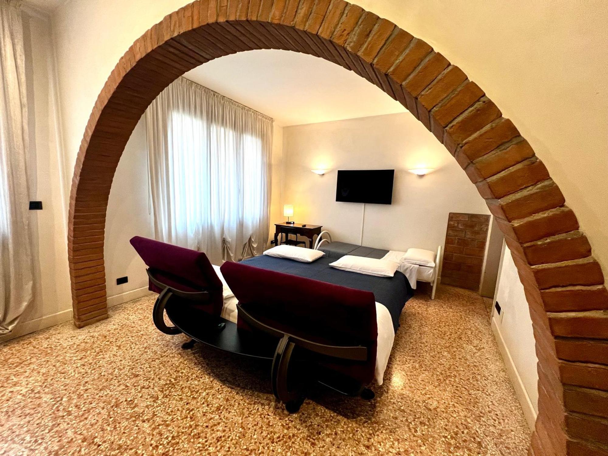 Hotel Locazione Turistica Joyful Padova Esterno foto